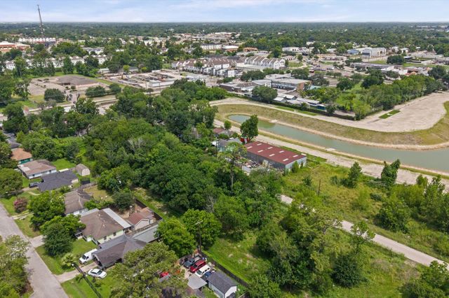 00 Leago Street, Houston, TX 77022
