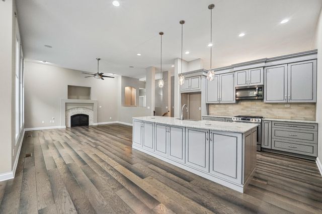 2205 OAK HARBOR CT, Columbia, MO 65203