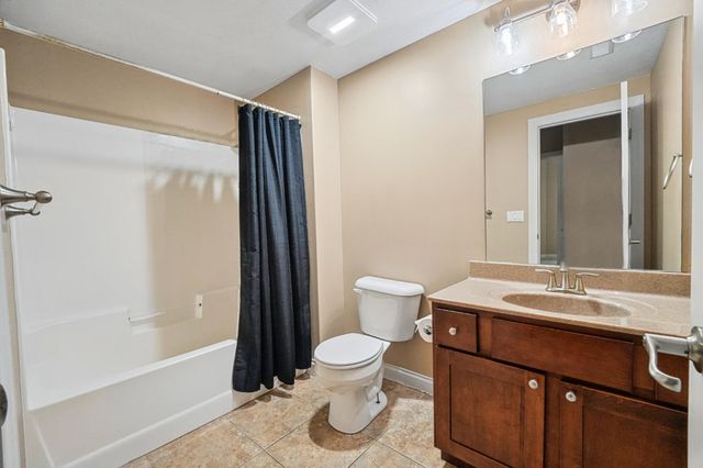 2205 OAK HARBOR CT, Columbia, MO 65203