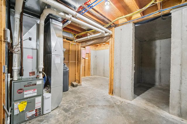 2205 OAK HARBOR CT, Columbia, MO 65203