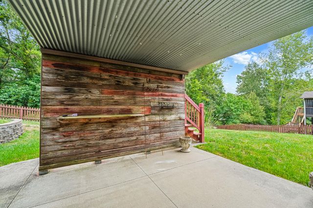 2205 OAK HARBOR CT, Columbia, MO 65203