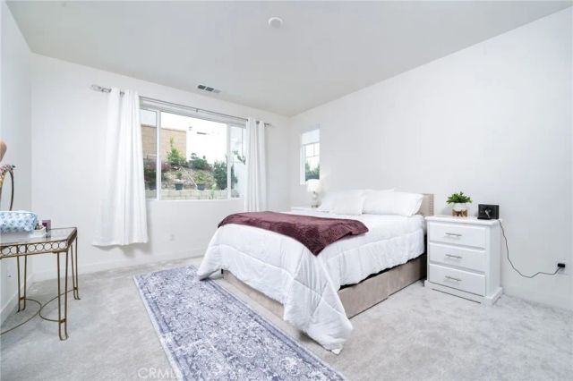 380 Havasu, Rialto, CA 92377