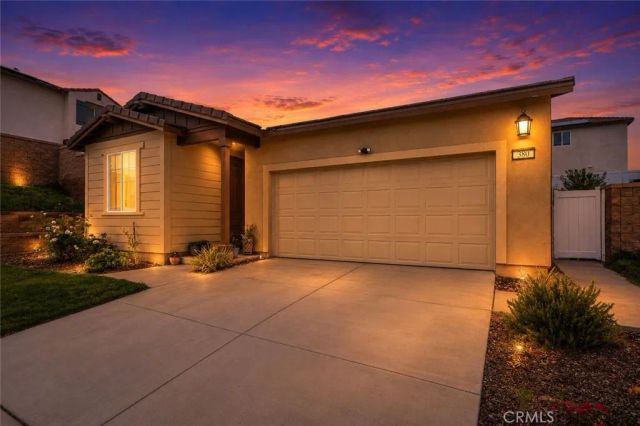 380 Havasu, Rialto, CA 92377