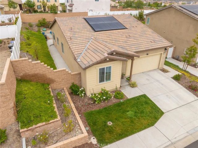 380 Havasu, Rialto, CA 92377