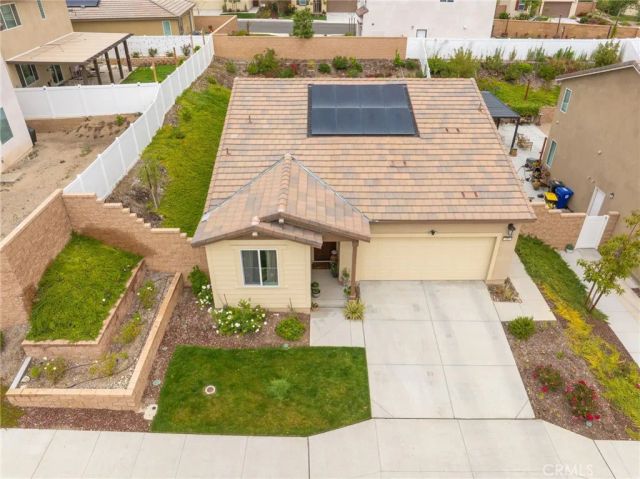 380 Havasu, Rialto, CA 92377