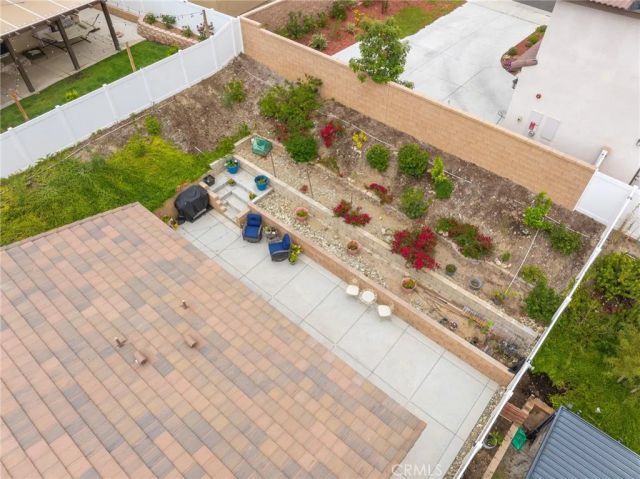 380 Havasu, Rialto, CA 92377