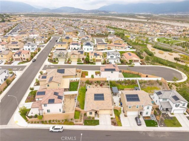 380 Havasu, Rialto, CA 92377
