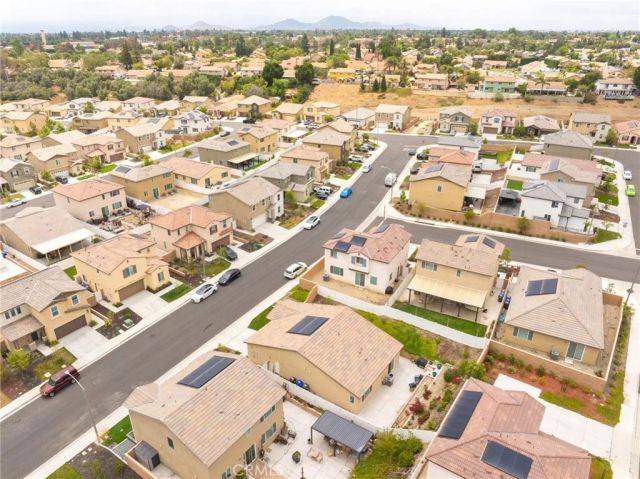 380 Havasu, Rialto, CA 92377