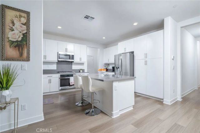 380 Havasu, Rialto, CA 92377