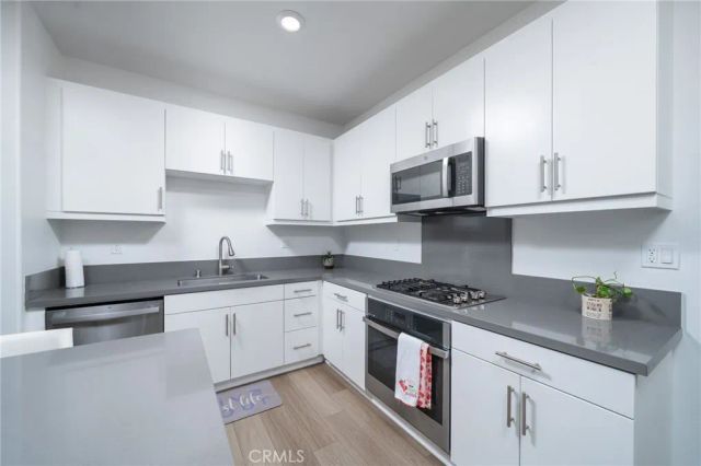 380 Havasu, Rialto, CA 92377