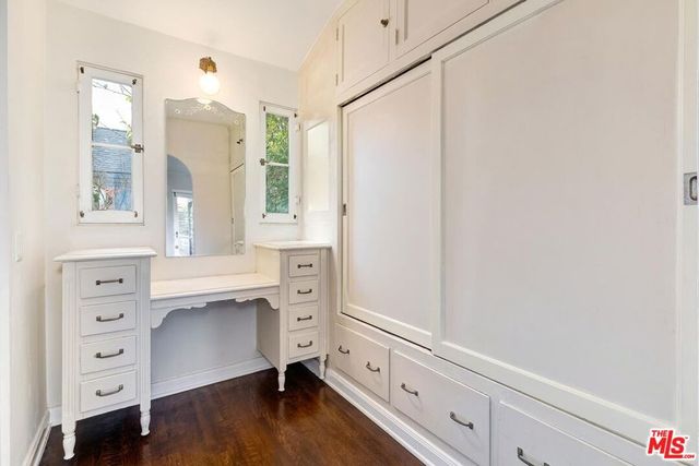 702 N Linden Drive, Beverly Hills, CA 90210