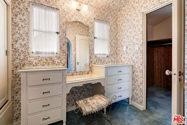 702 N Linden Drive, Beverly Hills, CA 90210