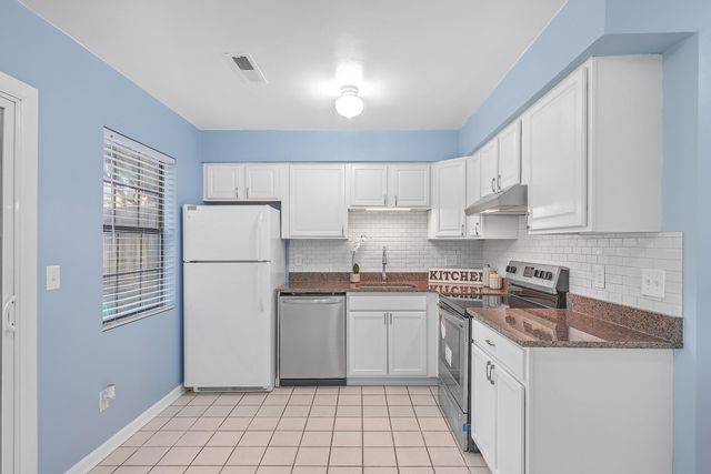 904 Sea Gull Drive, Mount Pleasant, SC 29464