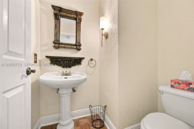 14060 Richwood Pl, Davie, FL 33325