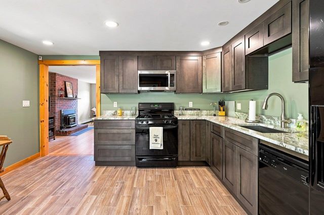 429 Old Dover Road, Rochester, NH 03867
