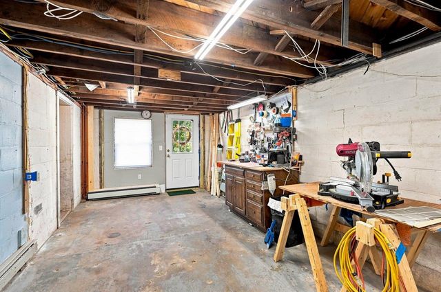 429 Old Dover Road, Rochester, NH 03867