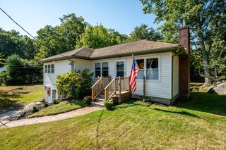 429 Old Dover Road, Rochester, NH 03867