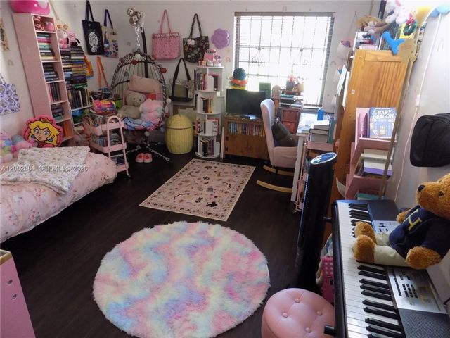 Address unavailable.