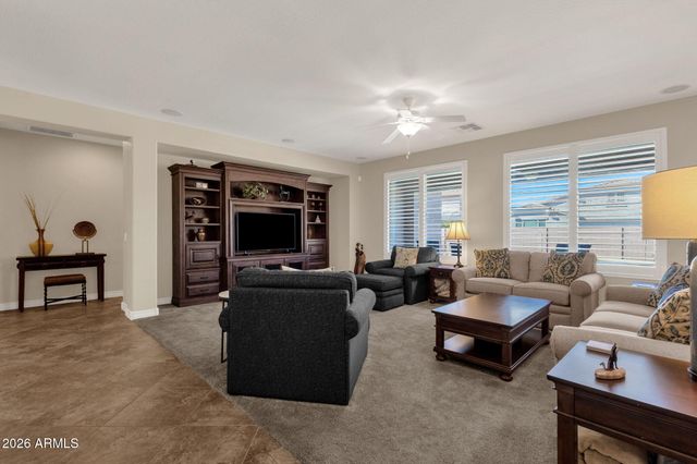 4204 S Crosscreek Drive, Chandler, AZ 85249