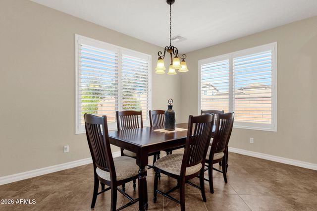 4204 S Crosscreek Drive, Chandler, AZ 85249