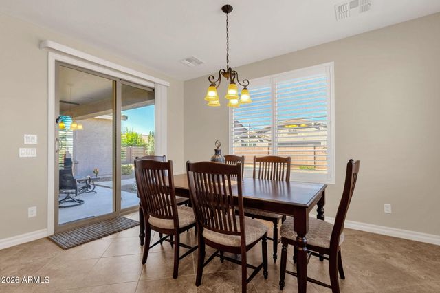 4204 S Crosscreek Drive, Chandler, AZ 85249