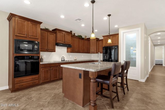 4204 S Crosscreek Drive, Chandler, AZ 85249