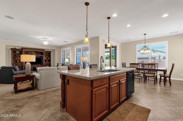 4204 S Crosscreek Drive, Chandler, AZ 85249