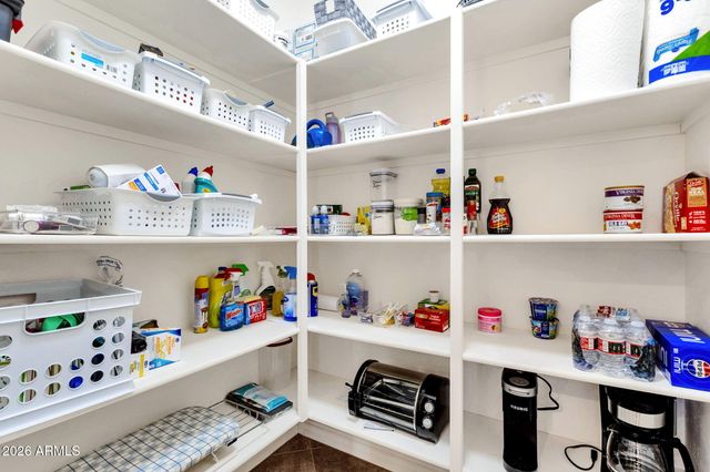 4204 S Crosscreek Drive, Chandler, AZ 85249