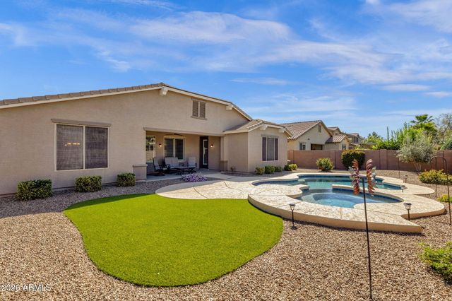 4204 S Crosscreek Drive, Chandler, AZ 85249