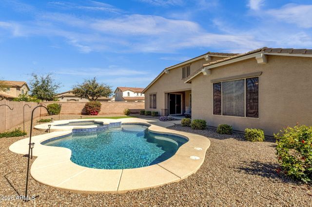 4204 S Crosscreek Drive, Chandler, AZ 85249