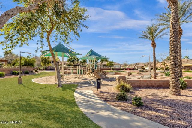 4204 S Crosscreek Drive, Chandler, AZ 85249