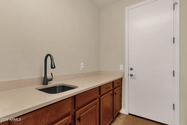 4204 S Crosscreek Drive, Chandler, AZ 85249