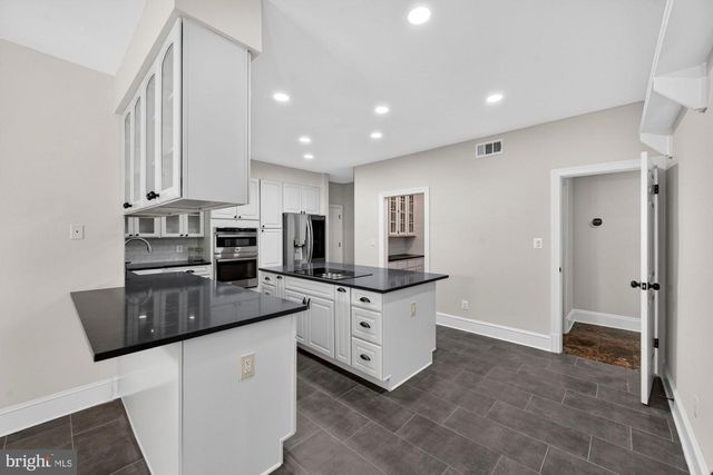 1504 NIGHT SHADE CT, Vienna, VA 22182