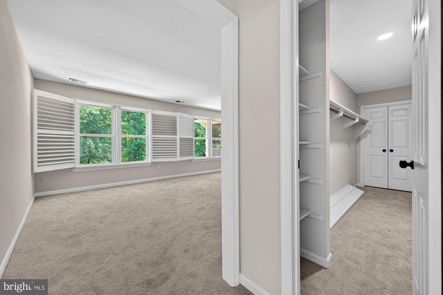 1504 NIGHT SHADE CT, Vienna, VA 22182