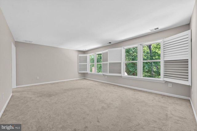 1504 NIGHT SHADE CT, Vienna, VA 22182