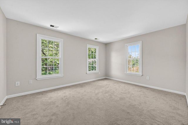 1504 NIGHT SHADE CT, Vienna, VA 22182