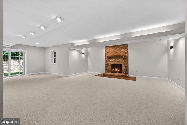 1504 NIGHT SHADE CT, Vienna, VA 22182