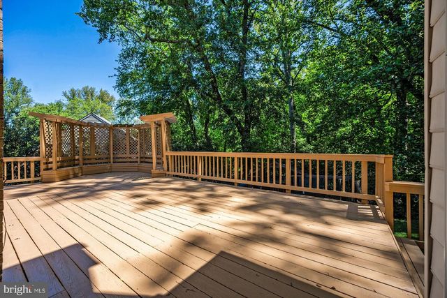 1504 NIGHT SHADE CT, Vienna, VA 22182