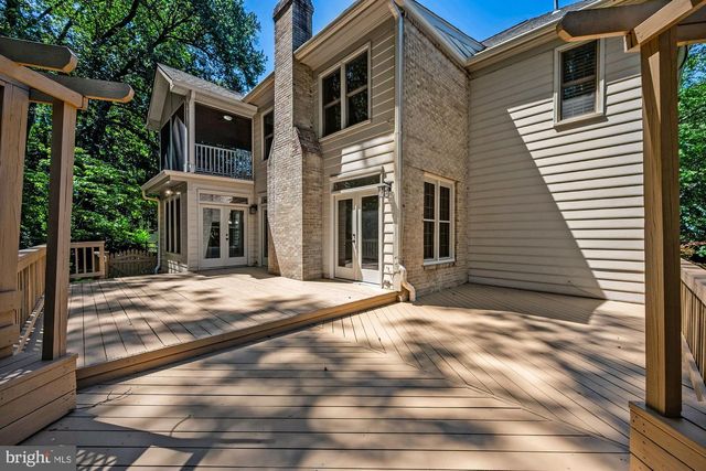 1504 NIGHT SHADE CT, Vienna, VA 22182