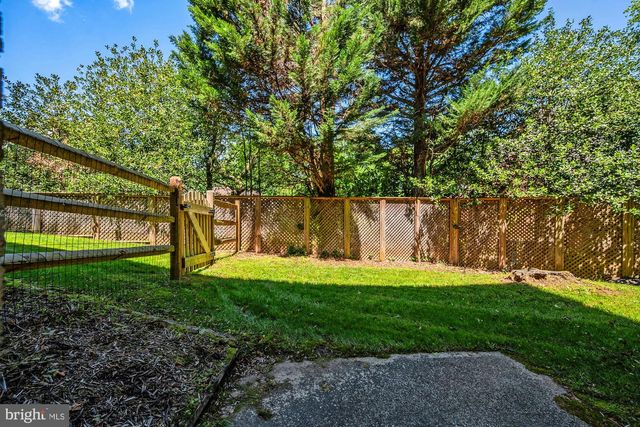 1504 NIGHT SHADE CT, Vienna, VA 22182