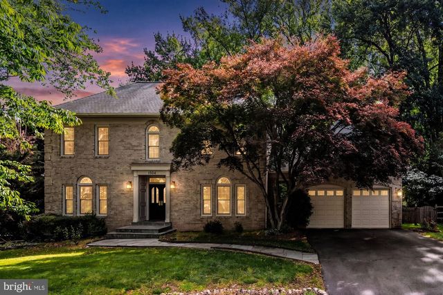 1504 NIGHT SHADE CT, Vienna, VA 22182