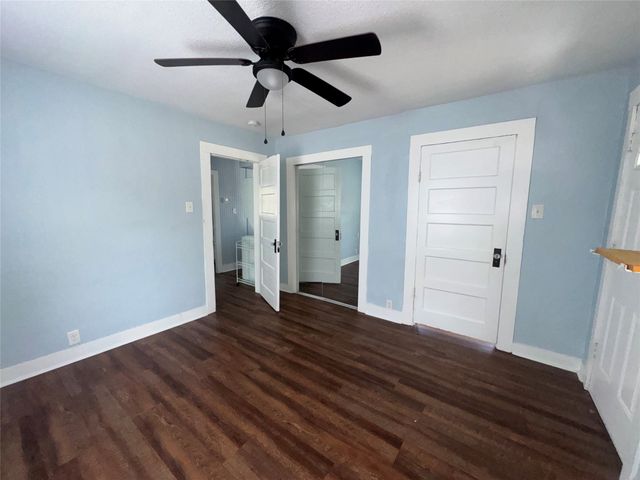 722 Lakey Street, Denton, TX 76205