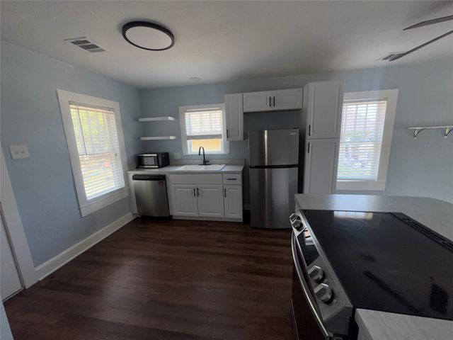 722 Lakey Street, Denton, TX 76205