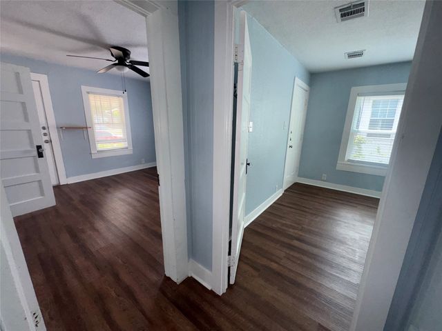 722 Lakey Street, Denton, TX 76205