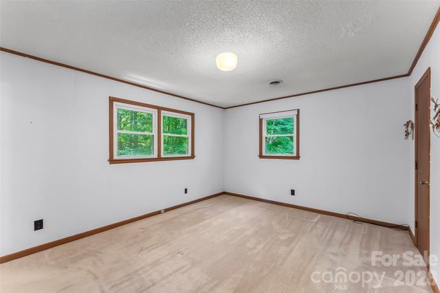 32 Swanns View Drive, Marion, NC 28752