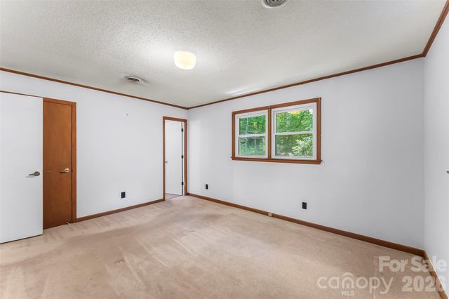 32 Swanns View Drive, Marion, NC 28752