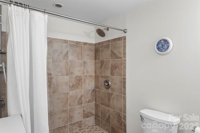 32 Swanns View Drive, Marion, NC 28752