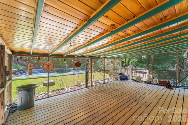 32 Swanns View Drive, Marion, NC 28752