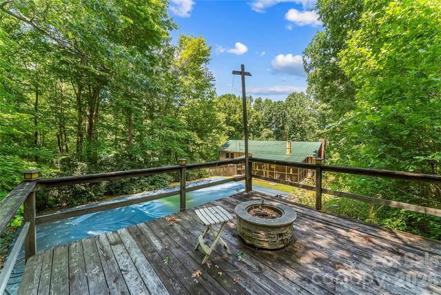 32 Swanns View Drive, Marion, NC 28752