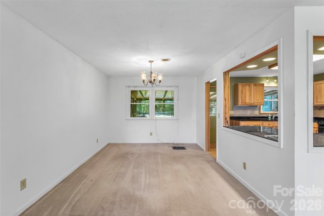 32 Swanns View Drive, Marion, NC 28752